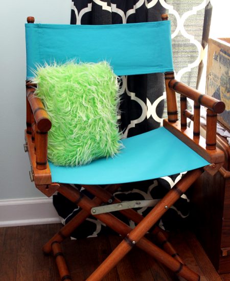 How to Paint Chair Fabric - grab your paint and change the appearance of upholstery!