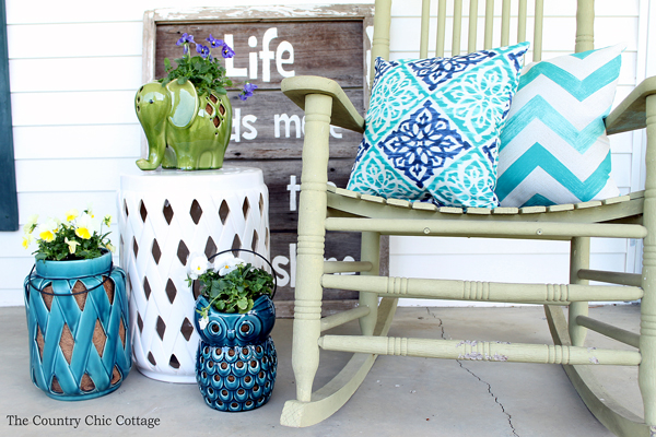 ceramic outdoor table with planters