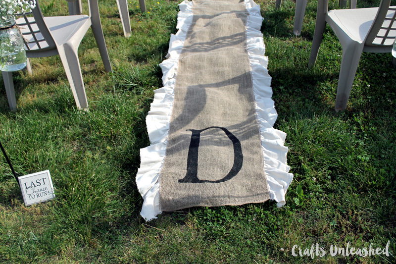 DIY-monogram-burlap-aisle-runner-for-weddings-consumer-crafts-unleashed-004