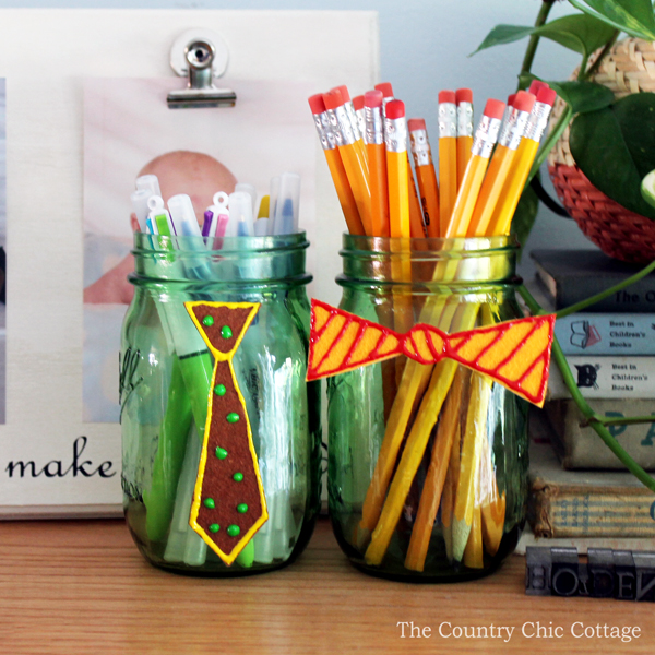 mason jar gift idea for father's day holding items
