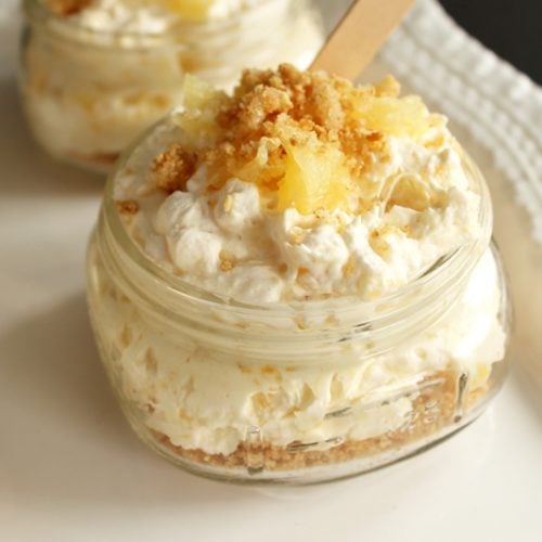 Close view of pineapple cheesecake
