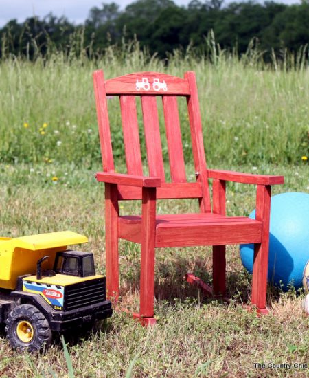 How to use colored stain on unfinished furniture of all kinds! Love this child's rocking chair!