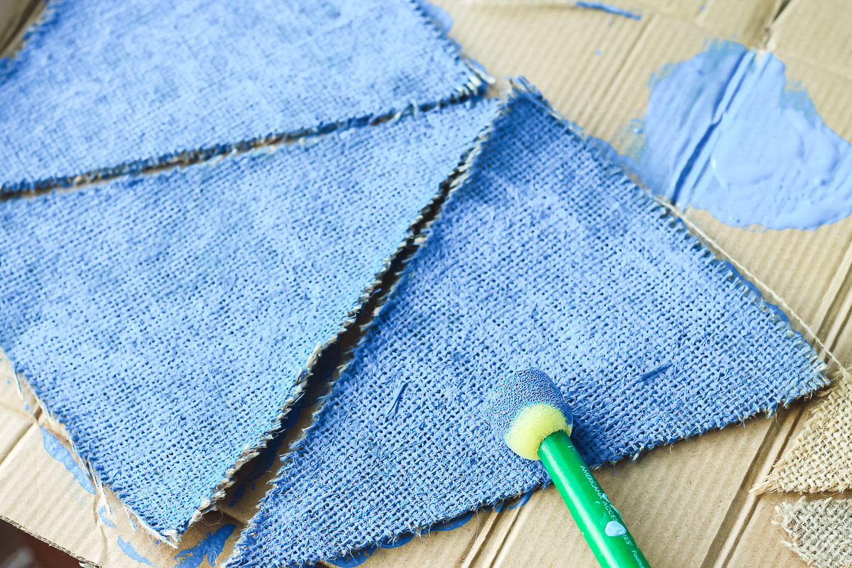 painting burlap triangles blue