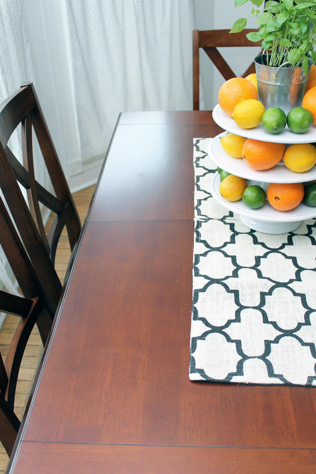 table runner on a farmhouse table