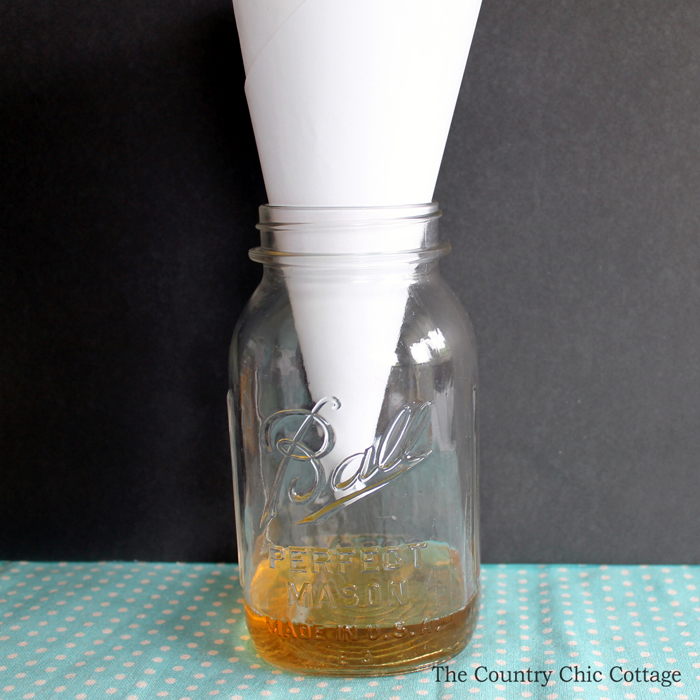 Mason Jar Fruit Fly Trap - Angie Holden The Country Chic Cottage