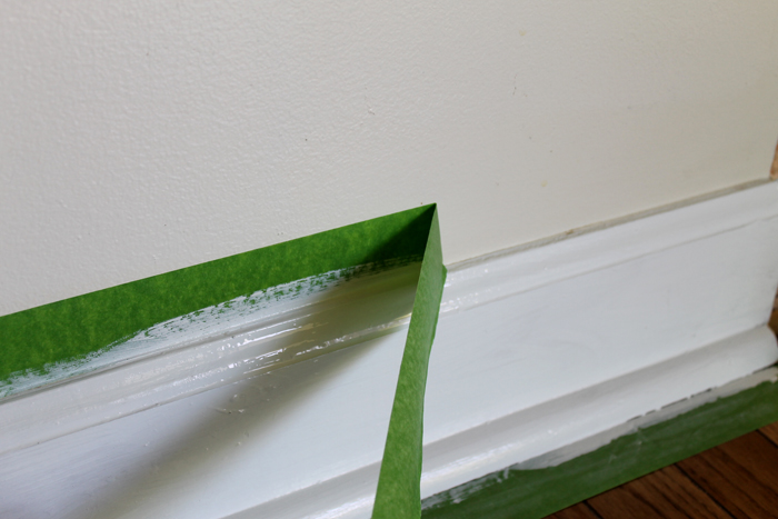 Painting trim and baseboards the right way! Tips and tricks for successful painting in your home!