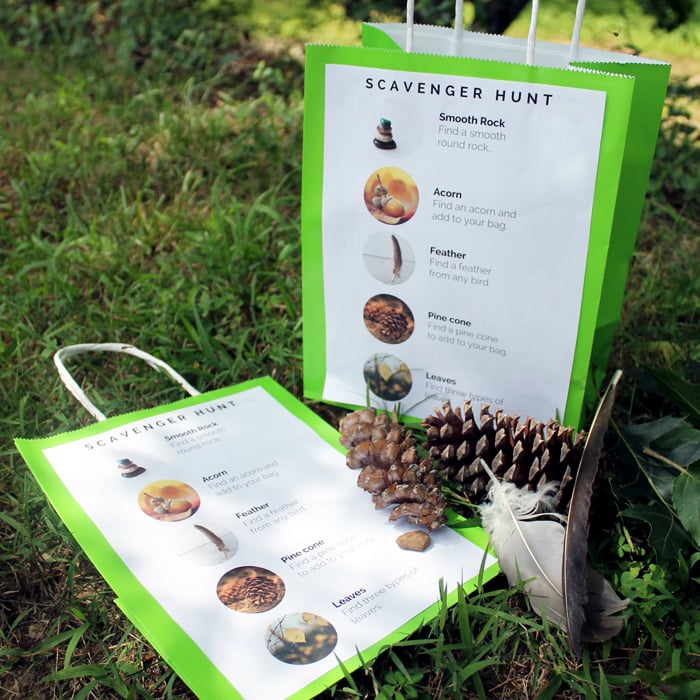 Scavenger hunt bag for hunting objects in nature