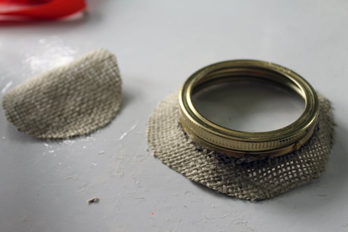 making a scarecrow hat from a mason jar lid