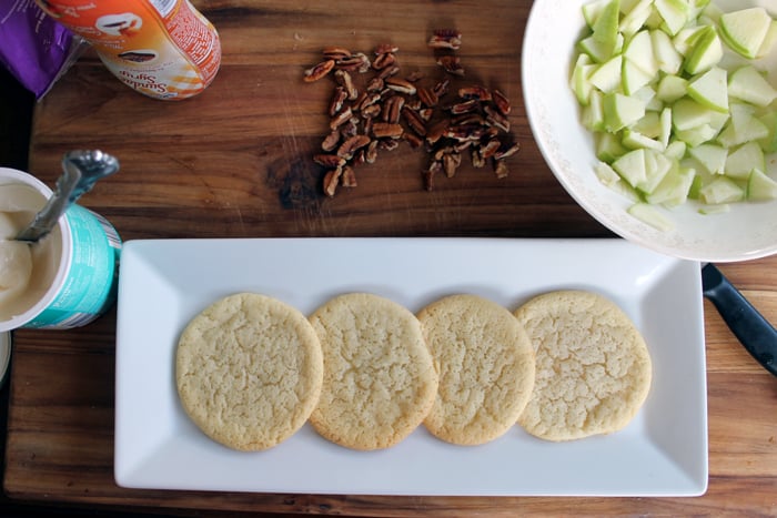 Make this caramel apple cookies recipe this fall! YUM!