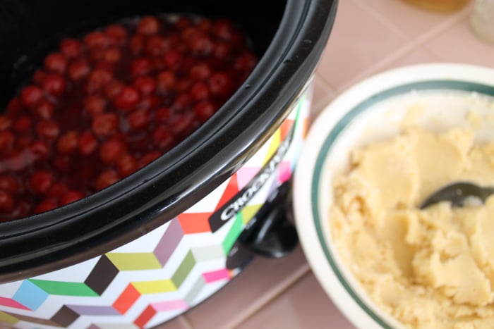 Crockpot cherry dump cake recipe in a slow cooker!