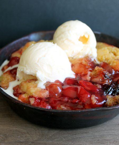 Crockpot cherry dump cake recipe in a slow cooker!