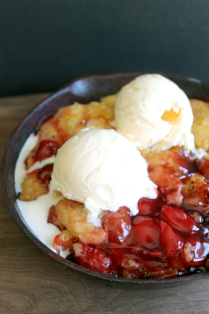 Crockpot cherry dump cake recipe in a slow cooker!