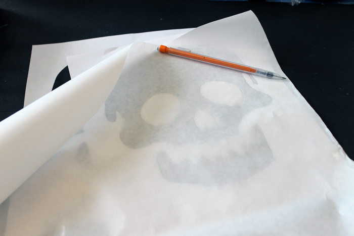 Easy skull air brush shirt for Halloween or anytime of the year! Easy to make and perfect for kids to make themselves!