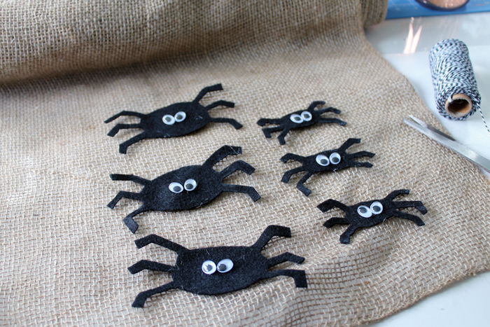 cut out felt spiders with google eyes