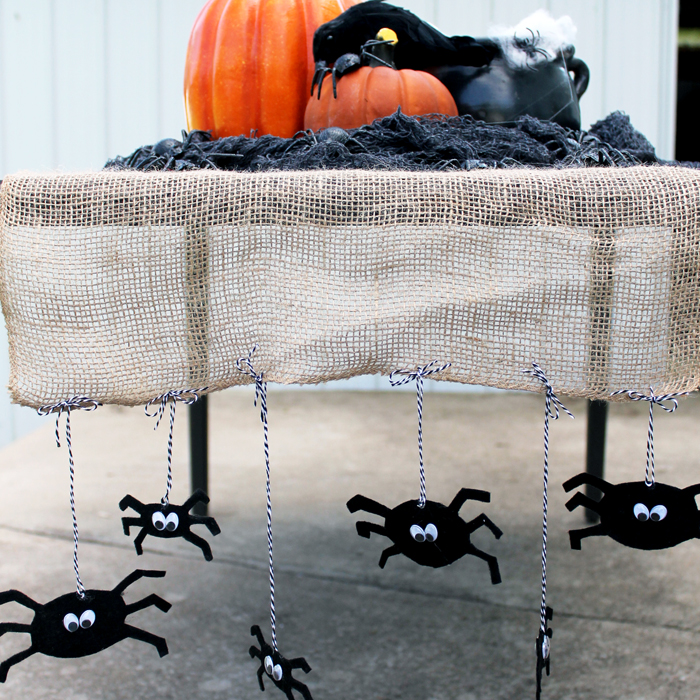 hanging felt spiders