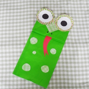 Paper Bag Frog Puppet by Crafts by Amanda
