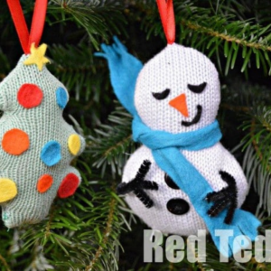 Recycled Christmas Ornaments by Red Ted Art