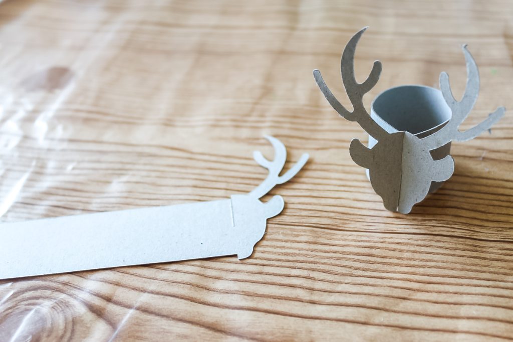 DIY Christmas Napkin Rings with a Cricut Angie Holden The Country