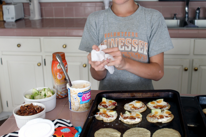 Make this caramel apple cookies recipe this fall! YUM!