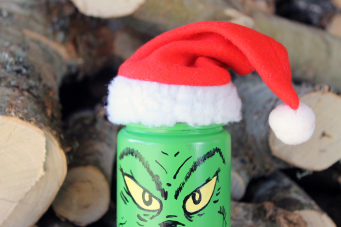 Make this Grinch mason jar for your Christmas decor! Perfect for a gift in a jar!