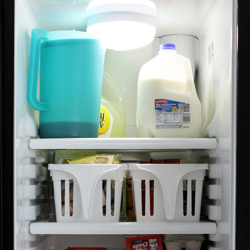 The best ideas for refrigerator organization! Perfect for organizing your kitchen!