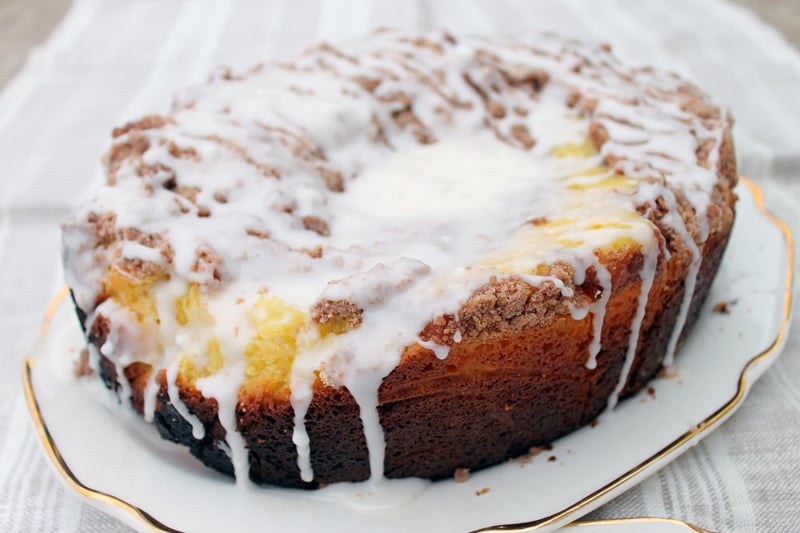 Crock Pot Coffee Cake With Vanilla Glaze