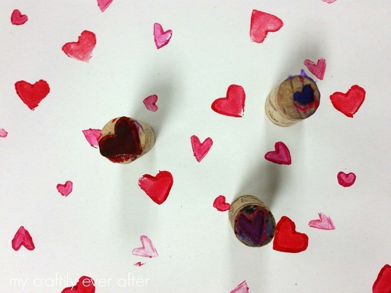 Great quick and easy Valentine's Day crafts that can be made in 15 minutes or less!
