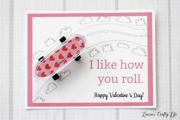 Great quick and easy Valentine's Day crafts that can be made in 15 minutes or less!