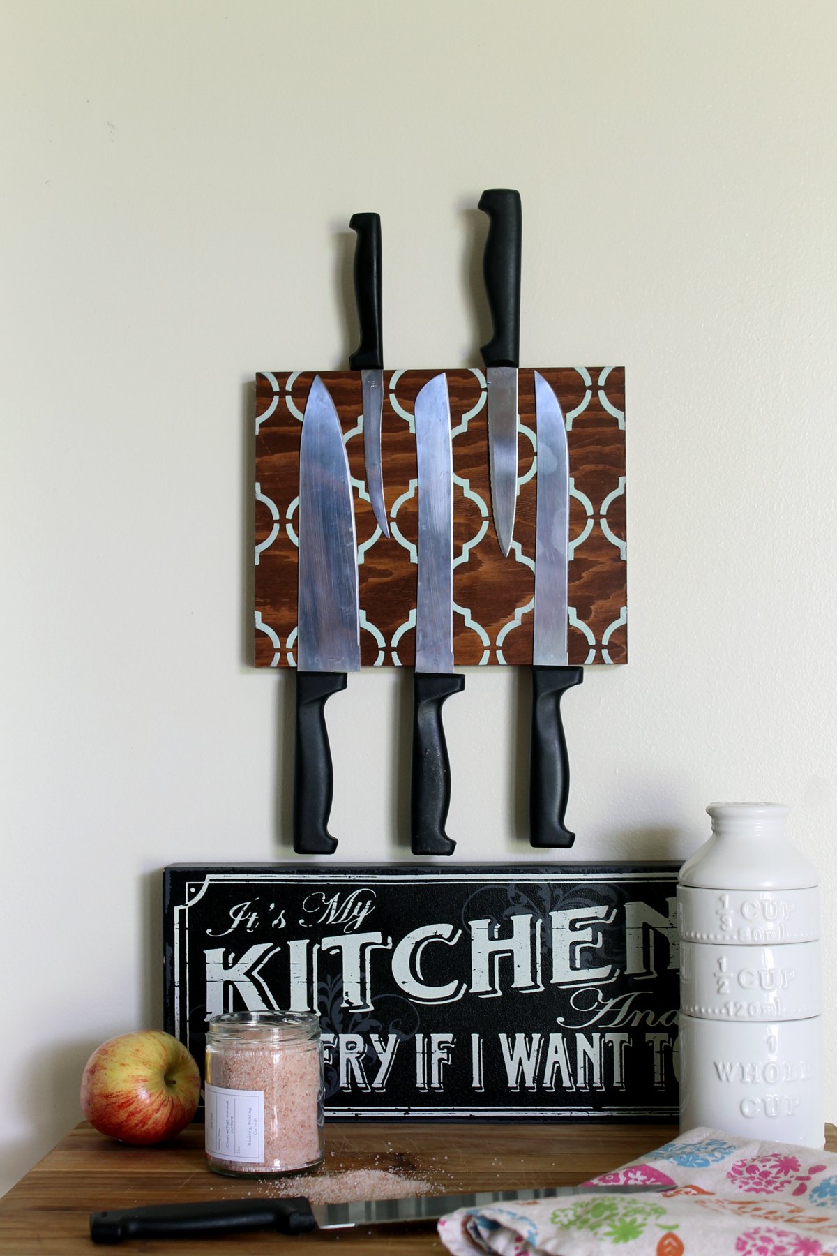 magnetic knife block on wall