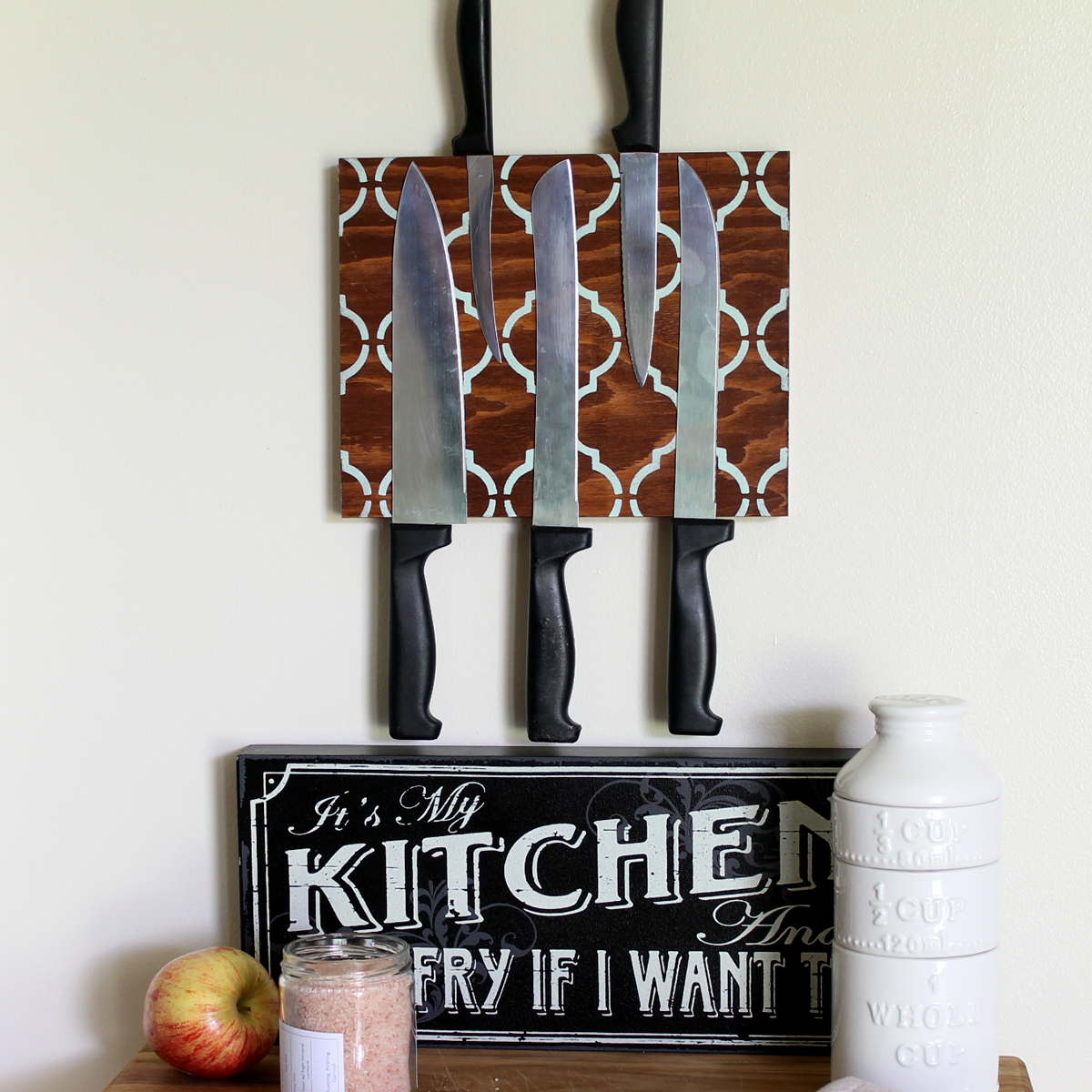 magnetic knife block