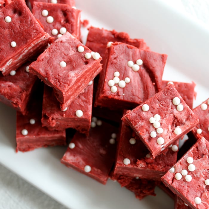Red Velvet Fudge Recipe - perfect for Valentine's Day or Christmas!