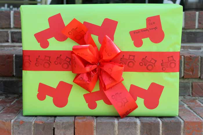 The perfect DIY tractor wrapping paper for a farm birthday party!