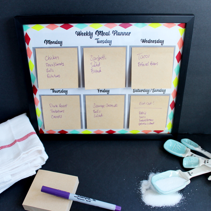 Dollar Store Meal Planner for Your Home - make this in minutes for just a few dollars and organize your meals and kitchen!