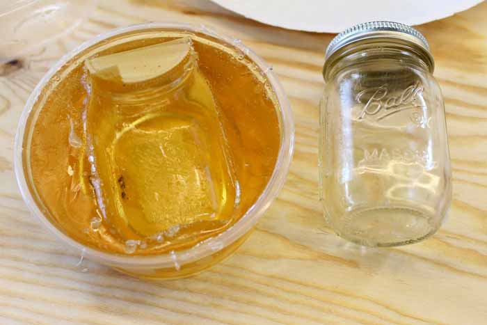 One mason jar mold