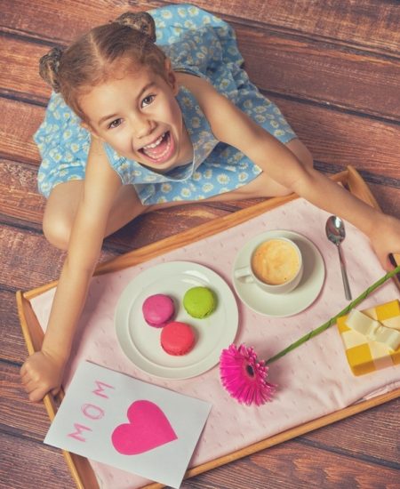 Ideas for Mother's Day - crafts that take 15 minutes or less that mom will love!