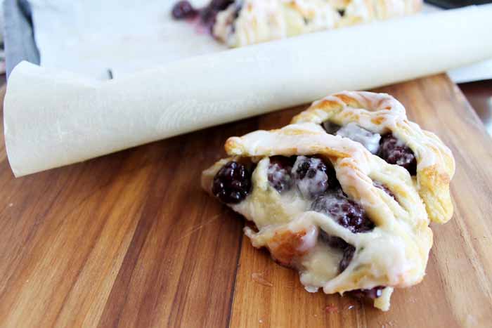 Blackberry Cream Cheese Danish Recipe - a delicious way to start your day! 