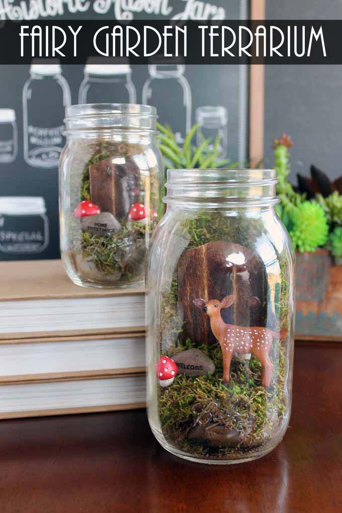 Make this fairy garden terrarium from a mason jar! A quick and easy craft project that makes a great gift idea!