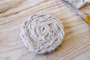 making a rustic burlap flower