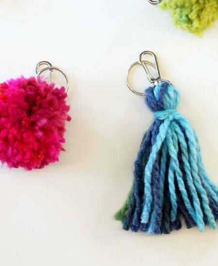 Learn how to make this tassel keyring that is perfect for Mother's Day or any other holiday!