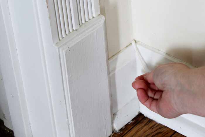 5 Smart Ways To Clean Your Baseboards