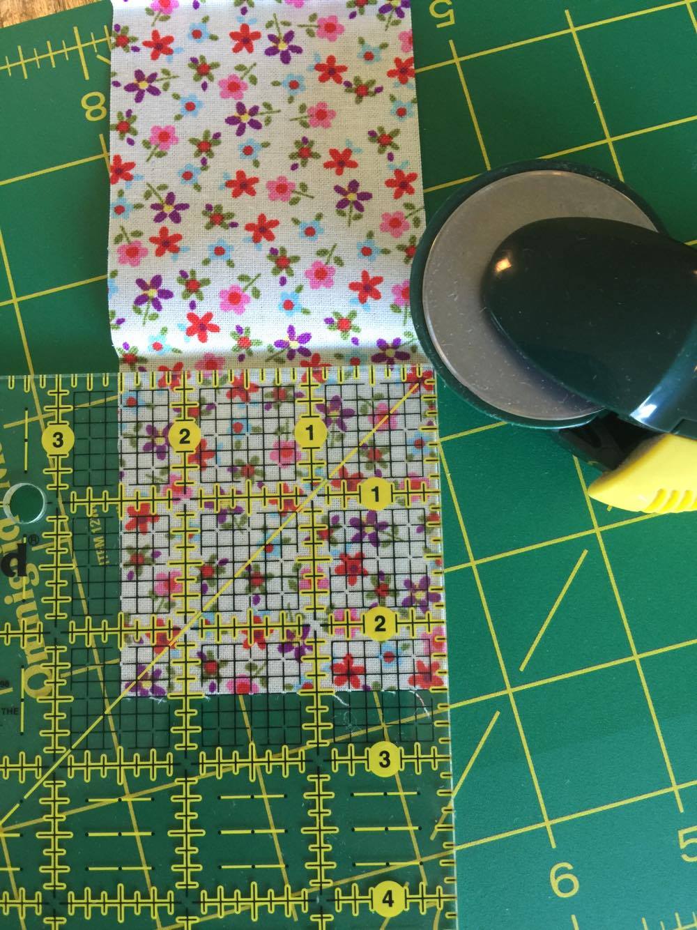 Fabric Scrap Tea Towel - a great Mother's Day gift idea!