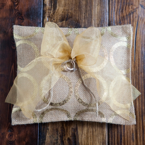 Burlap (no sew) Ring Bearer Pillows by Something Turquoise