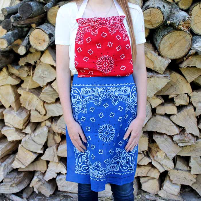DIY Apron: Made from Bandannas