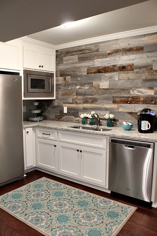 You will love these farmhouse kitchen ideas! Use them to inspire your own Fixer Upper style home!