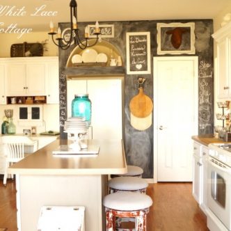 You will love these farmhouse kitchen ideas! Use them to inspire your own Fixer Upper style home!