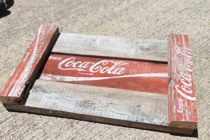 close up of making a diy coca cola tray