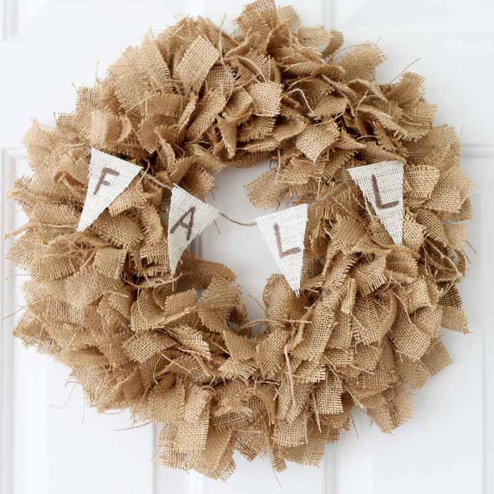 Make a fall burlap wreath with this simple technique!