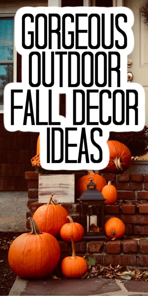 Outdoor fall decor ideas that you will love! Use these ideas to add some fall touches to your porch or patio! #fall #falldecor #outdoor #outdoordecor #autumn