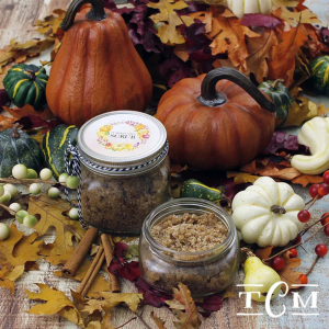 Quick and Easy Pumpkin Spice Scrub by The Cottage Market