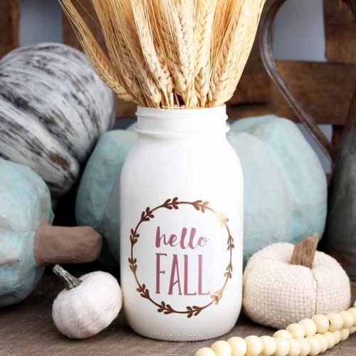 Make decorative glass jars for fall with this simple tutorial! These have great farmhouse style!